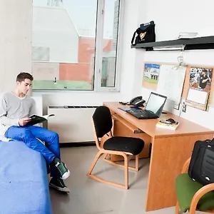 Apartment Of Toronto-new College Residence-45 Willcocks, Toronto