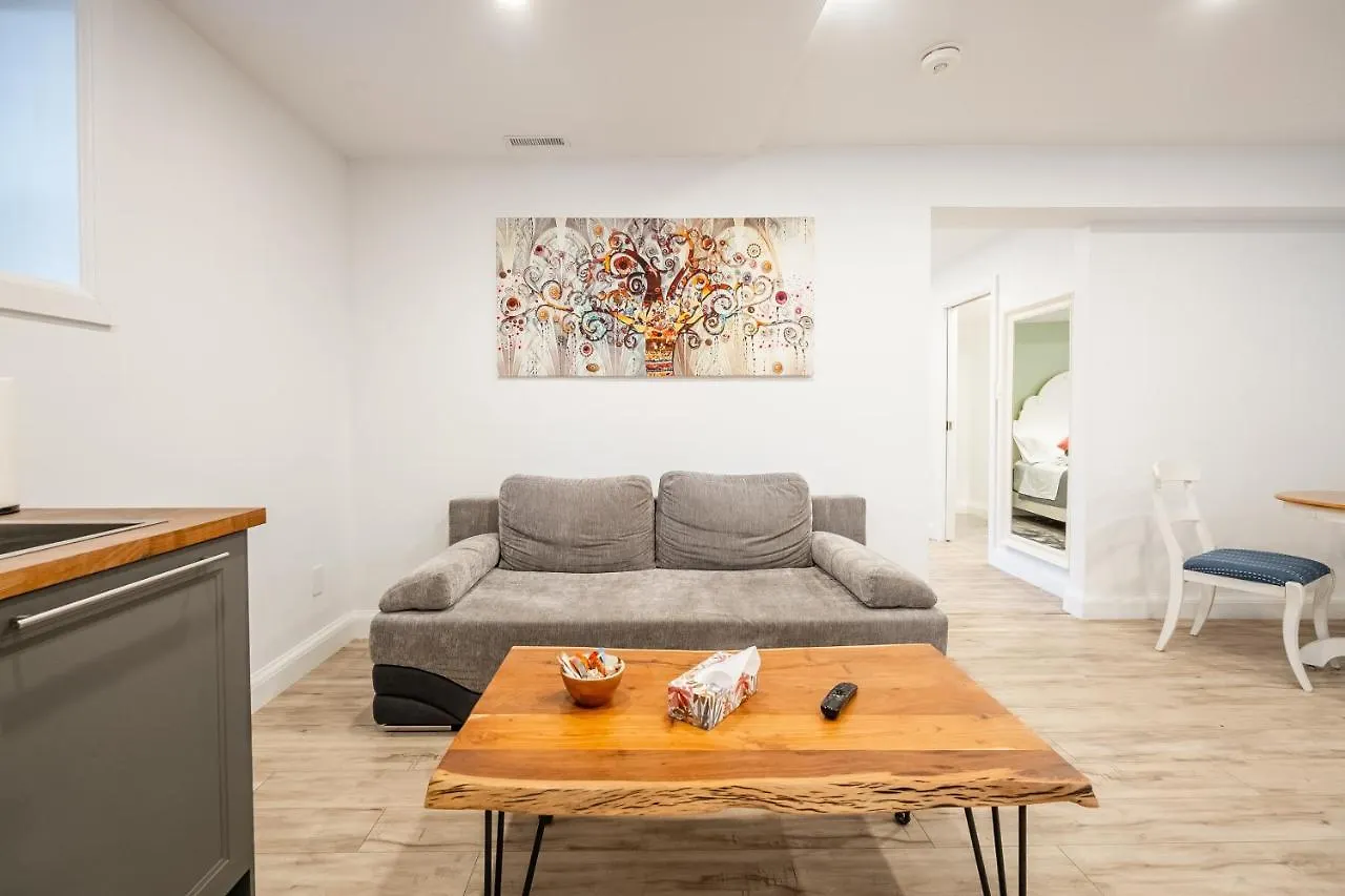 منزل للإقامة Gabby'S Place Downtown Core تورونتو